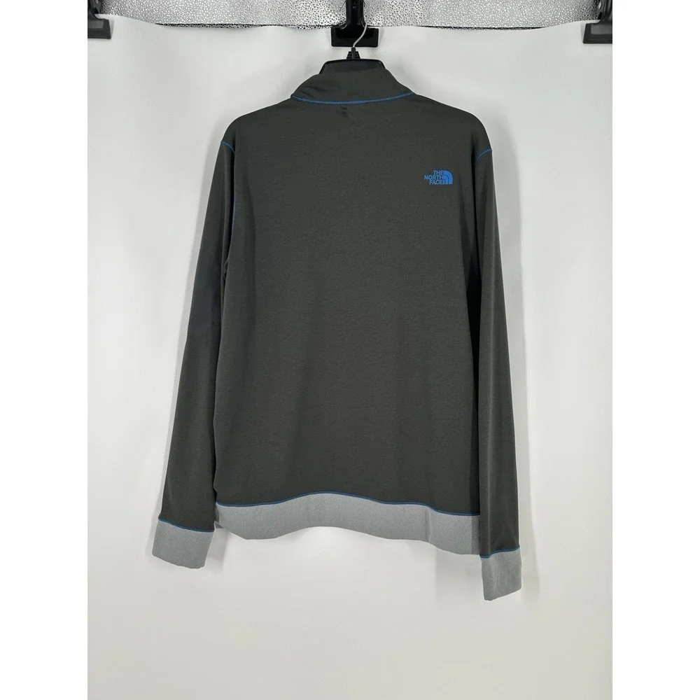 The North Face Mountain Athletics Grey Lightweight Quarter 1/4 Zip Pocket Medium